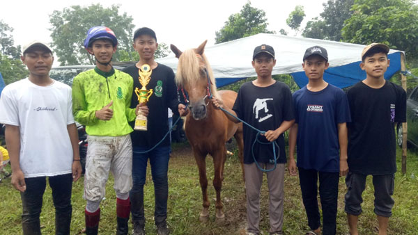 Kuda SPM Juara 3 dalam Laga Kompetisi Pacuan Kuda
